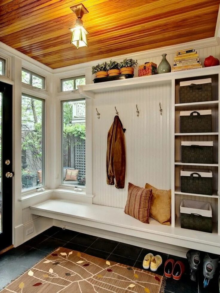 Прихожая в частном доме реальные фото Small Mudroom Design Ideas for a Stylish and Organized Home