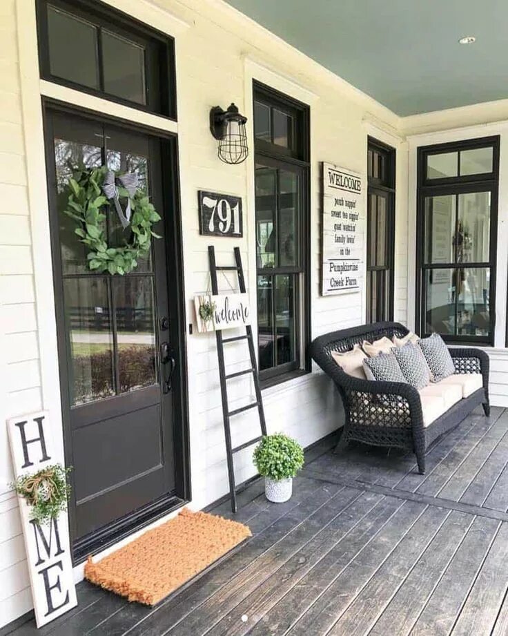 Прихожая веранда фото 30 Gorgeous And Inviting Farmhouse Style Porch Decorating Ideas House front porc