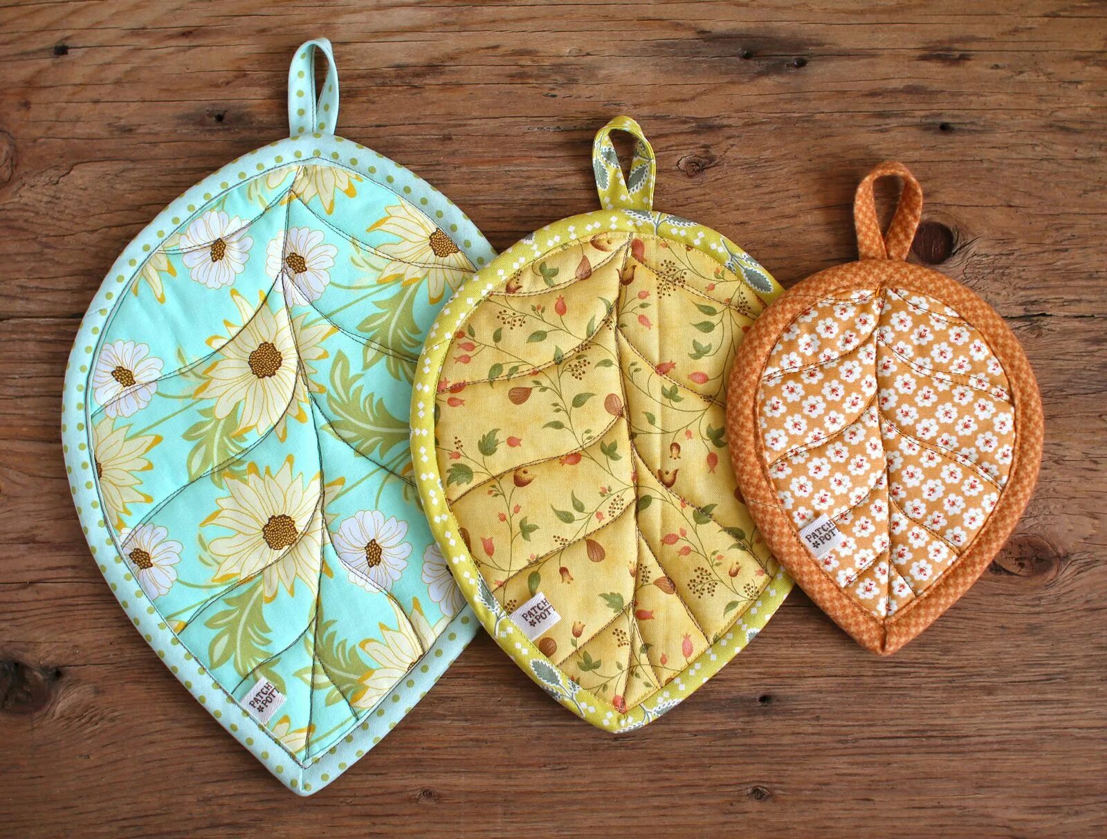 Прихватки для кухни своими руками фото Leaf Potholders Pegador de panelas, Patchwork, Artesanato