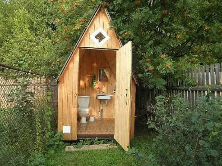 Прикольная дача своими руками toilet for cottages Outdoor bathroom design, Outdoor diy projects, Outdoor toile