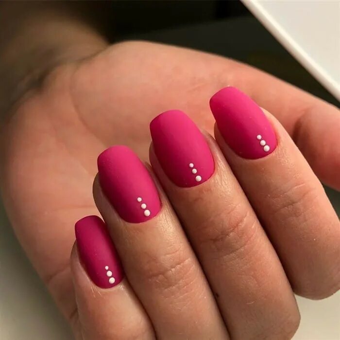 Прикольный маникюр 2024 фото однотонный Мария Носирова - Reviews, Prices - manicurist in Omsk on Barb