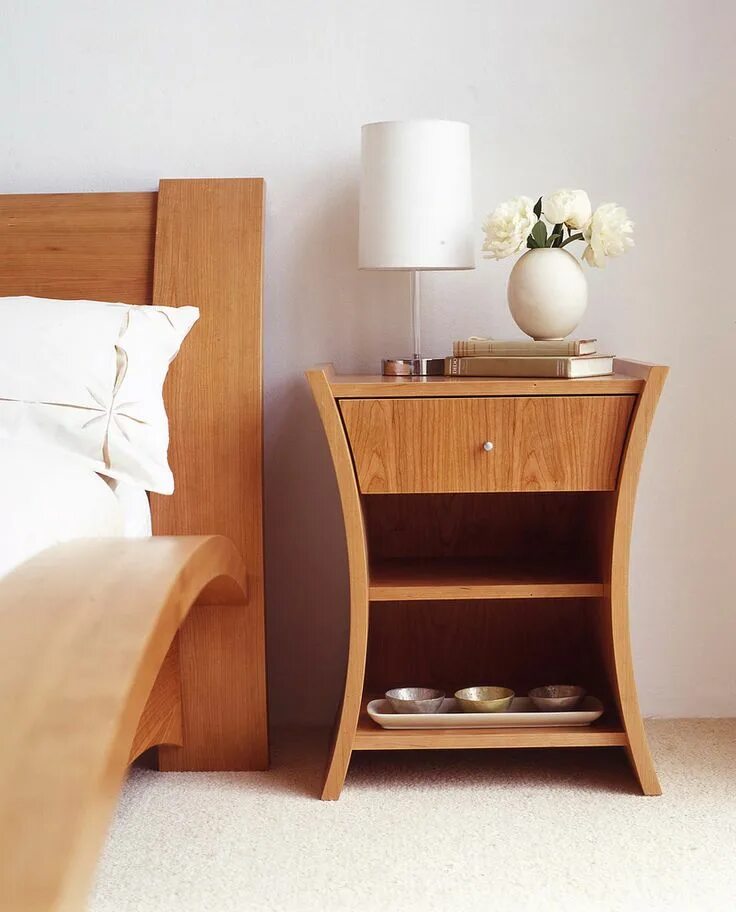 Прикроватная мебель фото Embrace bedside table from Tom Schneider photo 2 Мебель