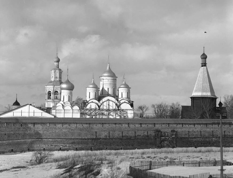 Прилуки вологда фото © Photographs by William Brumfield. Savior-Prilutskii Monastery. Vologda region