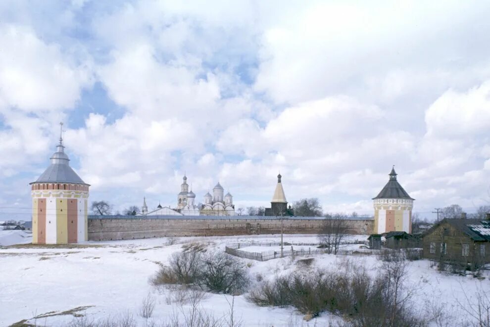 Прилуцкий монастырь фото © Фотографии Уильяма Брумфилда. Спасо-Прилуцкий монастырь. Вологодская область