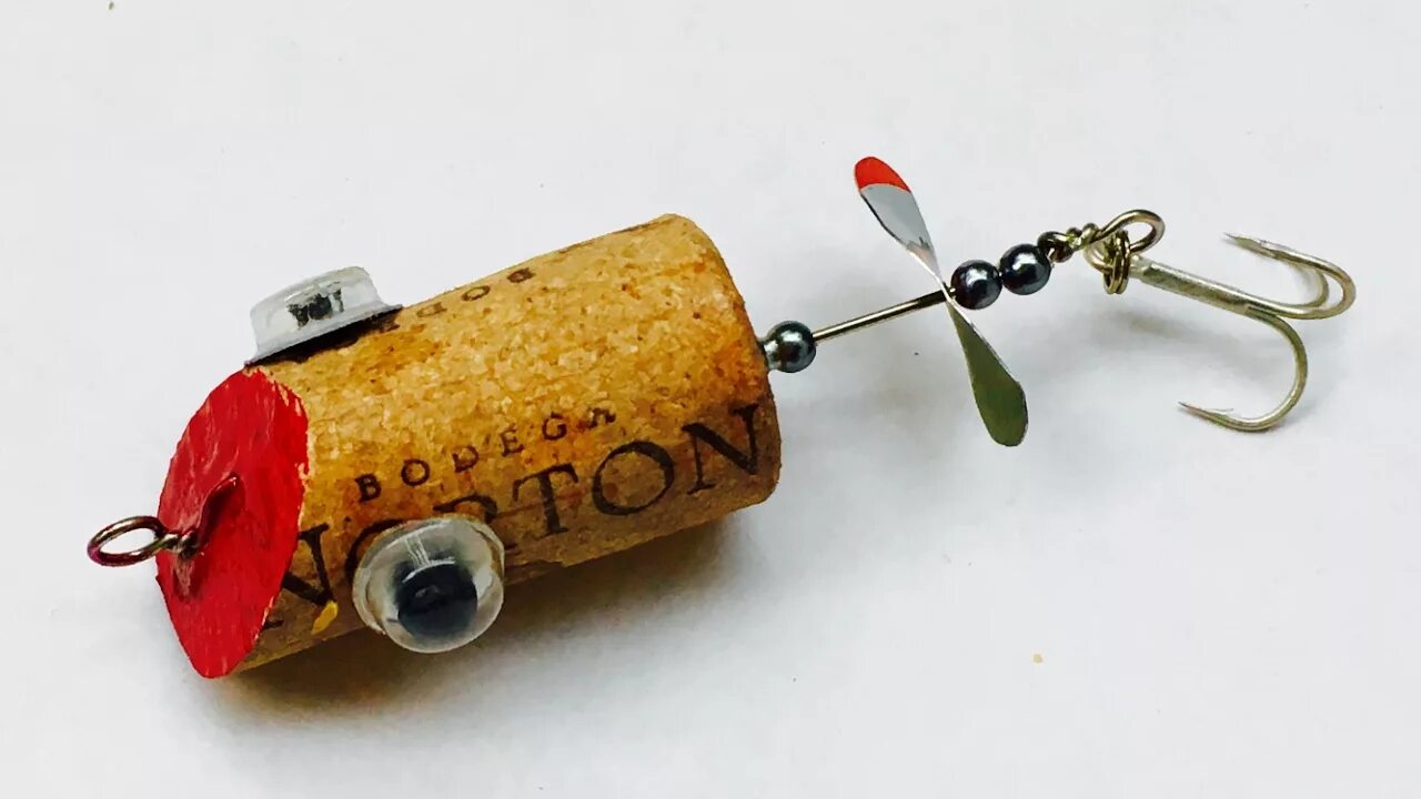 Приманки своими руками How To Make a Pinwheel Lure from Corks and Beer Cap -DIY Fishing - Lure Chong Ch