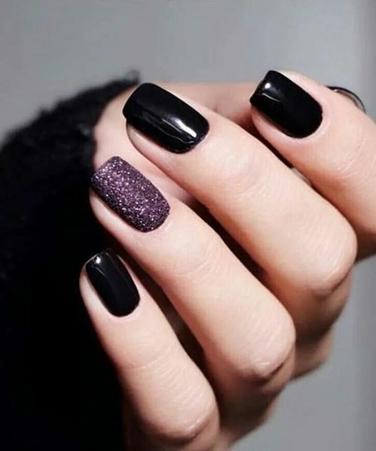 Пример черного маникюра 40+ Stunning Black Nail Ideas For Cool Women To Copy Asap в 2020 г Дизайнерские 