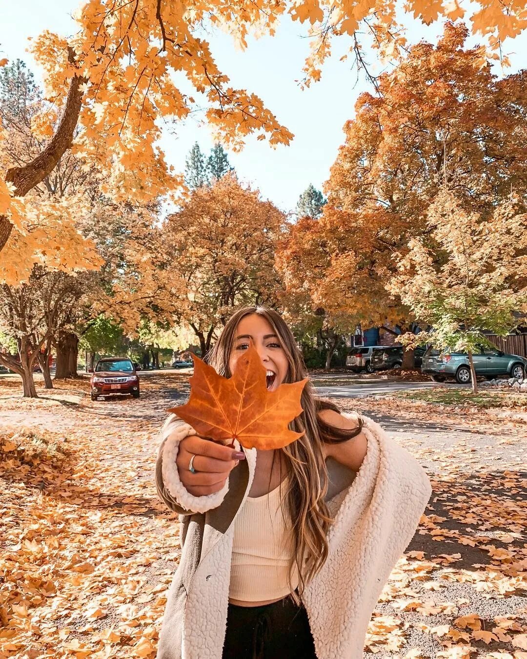 Пример фото осенью Fall outfit inspiration. Fall picture Fall photoshoot, Fall pictures, Autumn pho