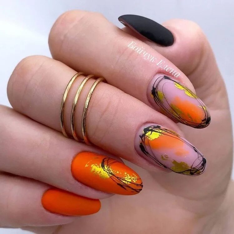 Пример маникюра осень 2024 The most beautiful fall manicure with design