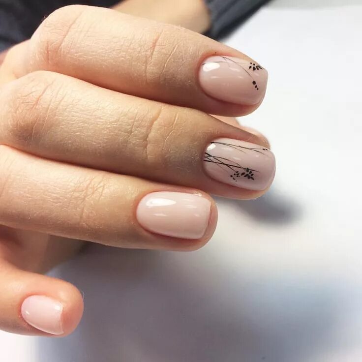 Пример нюдового маникюра Nails minimalism Unghie idee, Unghie, Unghie gel