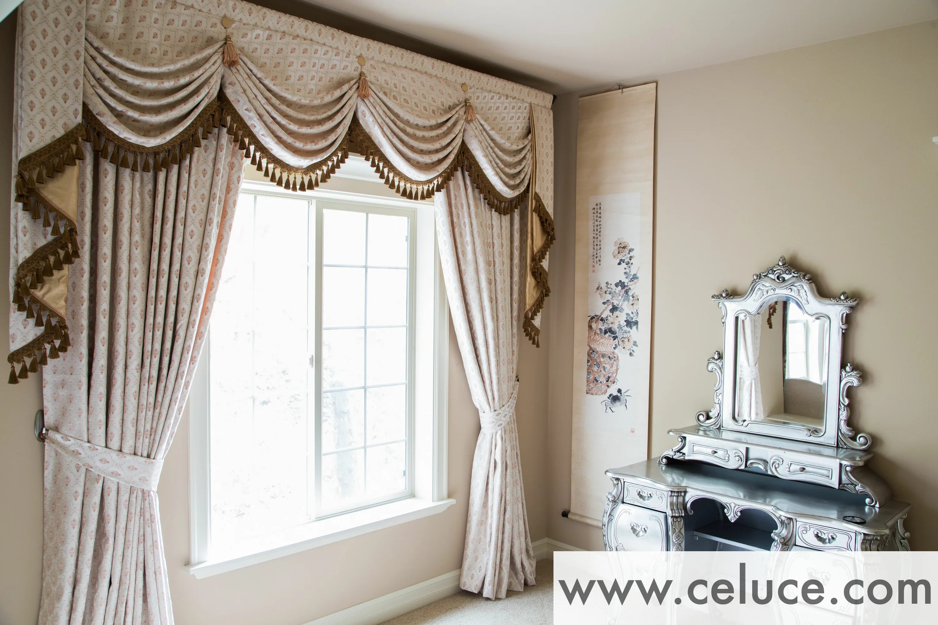 Примерить шторы онлайн на фото www.celuce.com - customize curtains online - swag valance - Victorian style Diy 