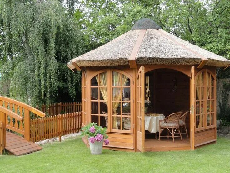 Примеры беседок для дачи фото Patio gazebo, Pergola shade, Wooden gazebo