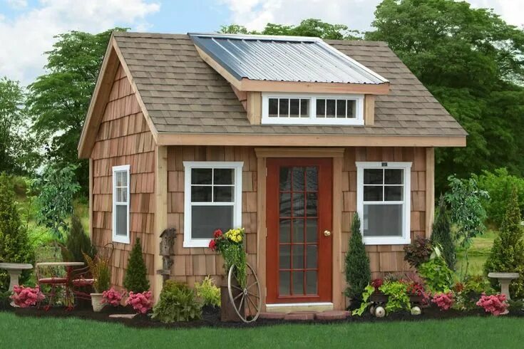 Примеры дачный домов фото outdoor garden shed with cedar shakes Tiny cottage, Small cottages, Small house