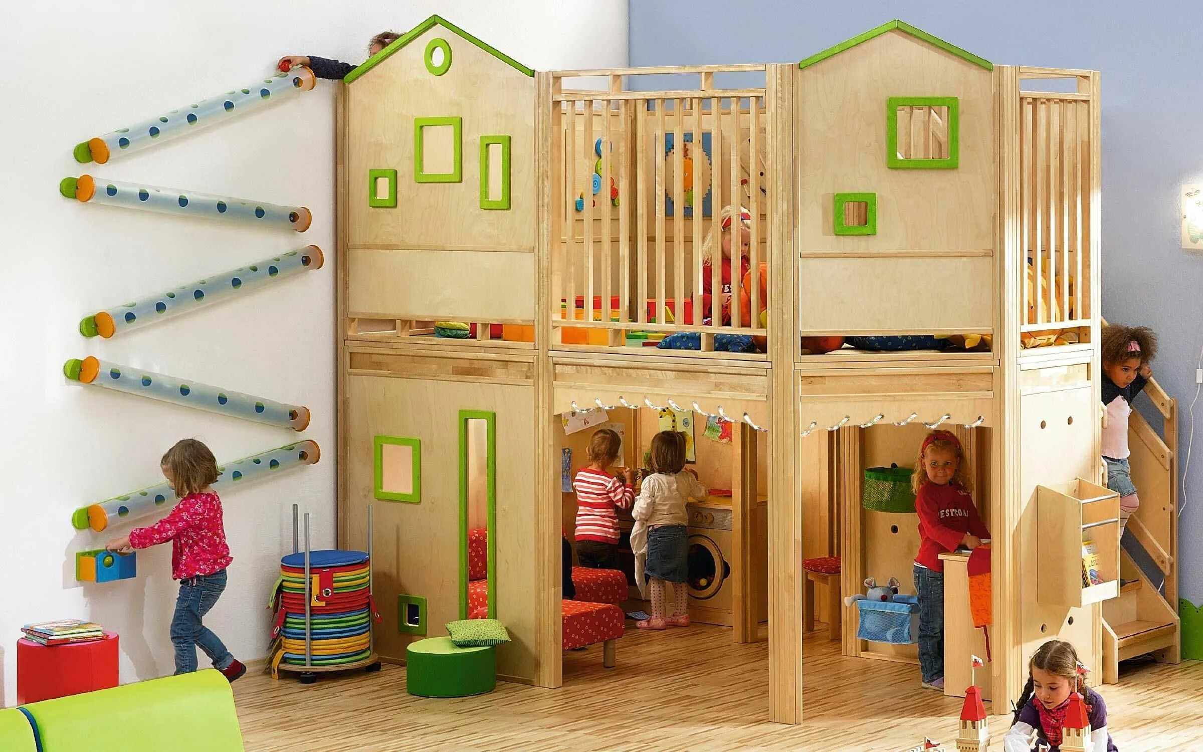 Примеры детских домов Pin on Castle kura Build a playhouse, Kids indoor playhouse, Loft playroom