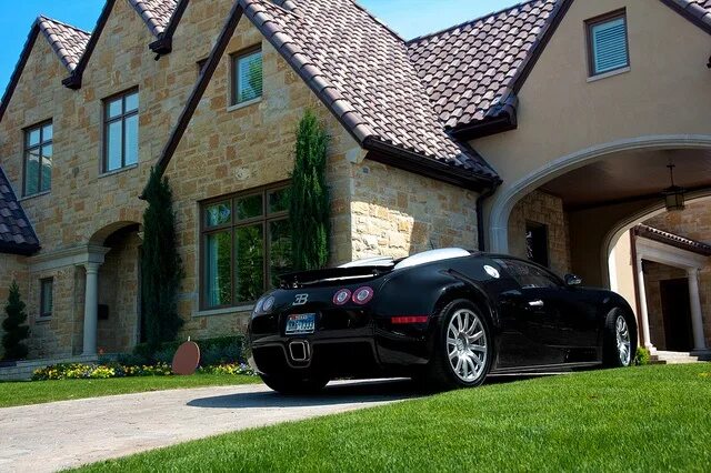 Примеры информационных машин дома Bugatti Veyron by Zachary Koontz. Dream home & dream car 3 Ranch remodel, Archit