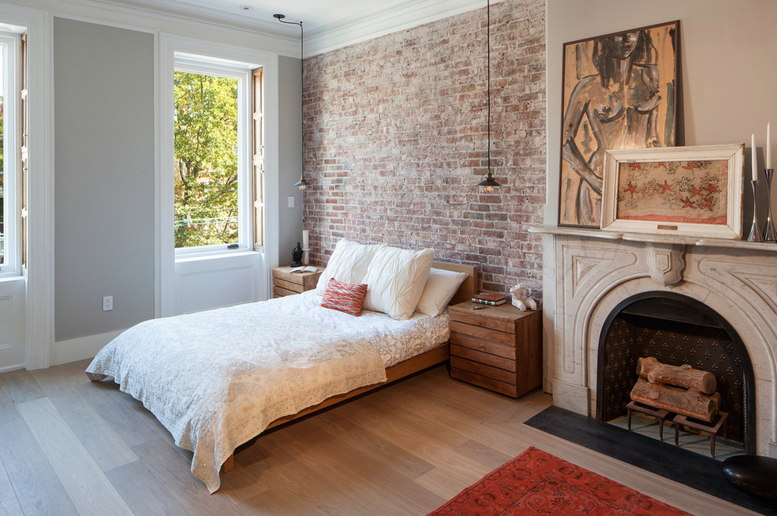 Примеры интерьера стен Everything here! Brick wall bedroom, Traditional bedroom design, Bedroom design