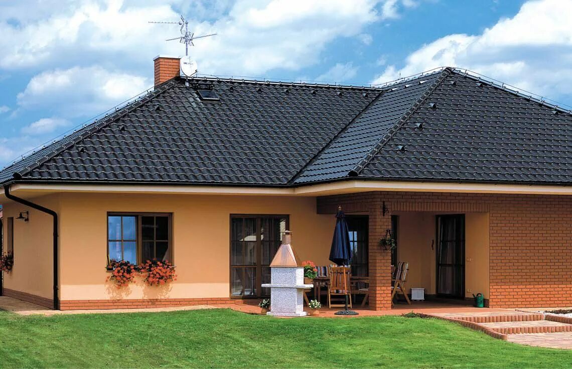 Примеры кровли домов Керамическая черепица TONDACH House styles, Outdoor structures, Gazebo