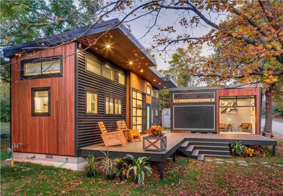 Примеры маленьких домов "Amplified" Tiny House - Лофт - Фасад дома - Другое Houzz Россия