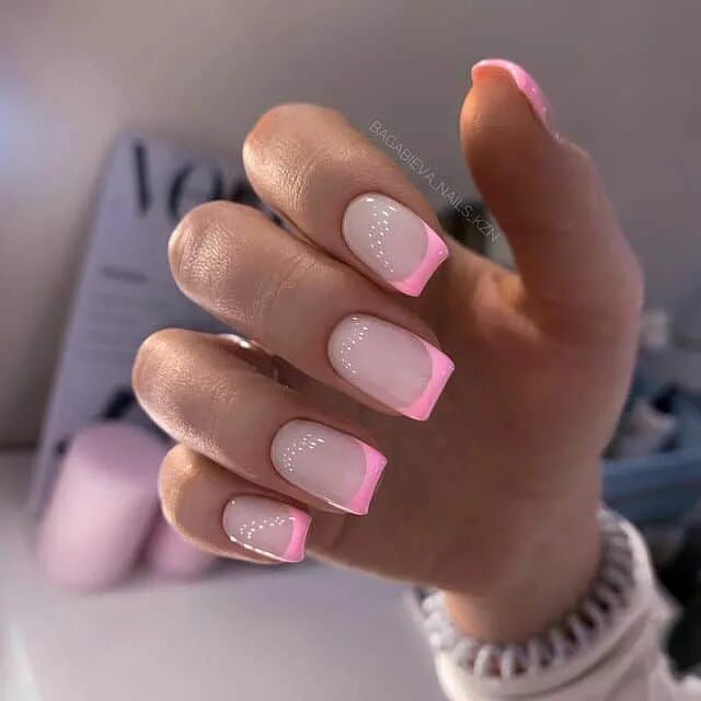 Примеры маникюра 2024 года 50+ Pretty Spring Nail Designs You Need To Try! - Prada & Pearls Pink tip nails,