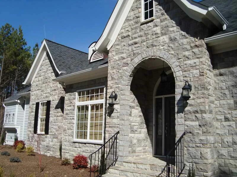 Примеры облицовки дома Stone exterior houses, Stone veneer exterior, Exterior stone