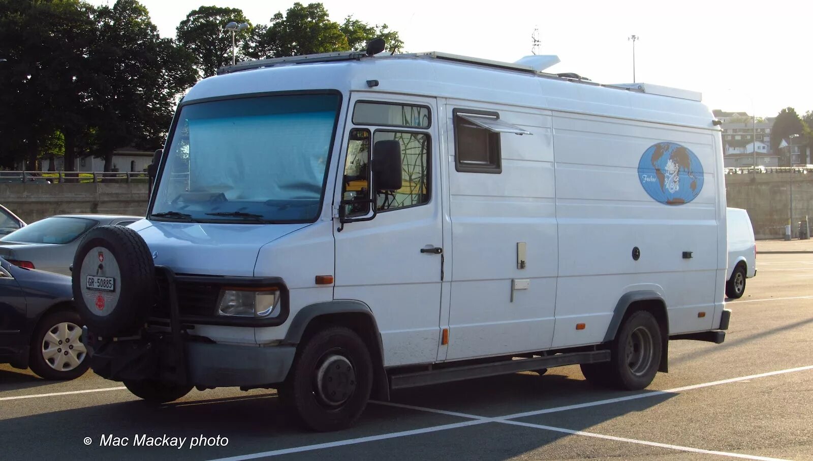 Примеры работ тюнинга мерседес варио Mercedes Benz Vario Camper