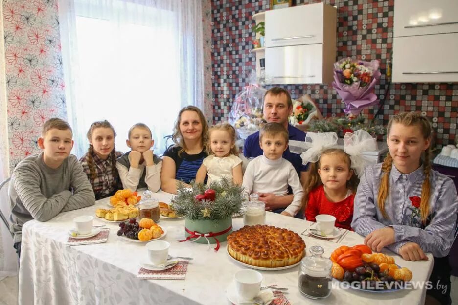 Примеры семейных детских домов Детский дом семейного типа открыли в Бобруйске