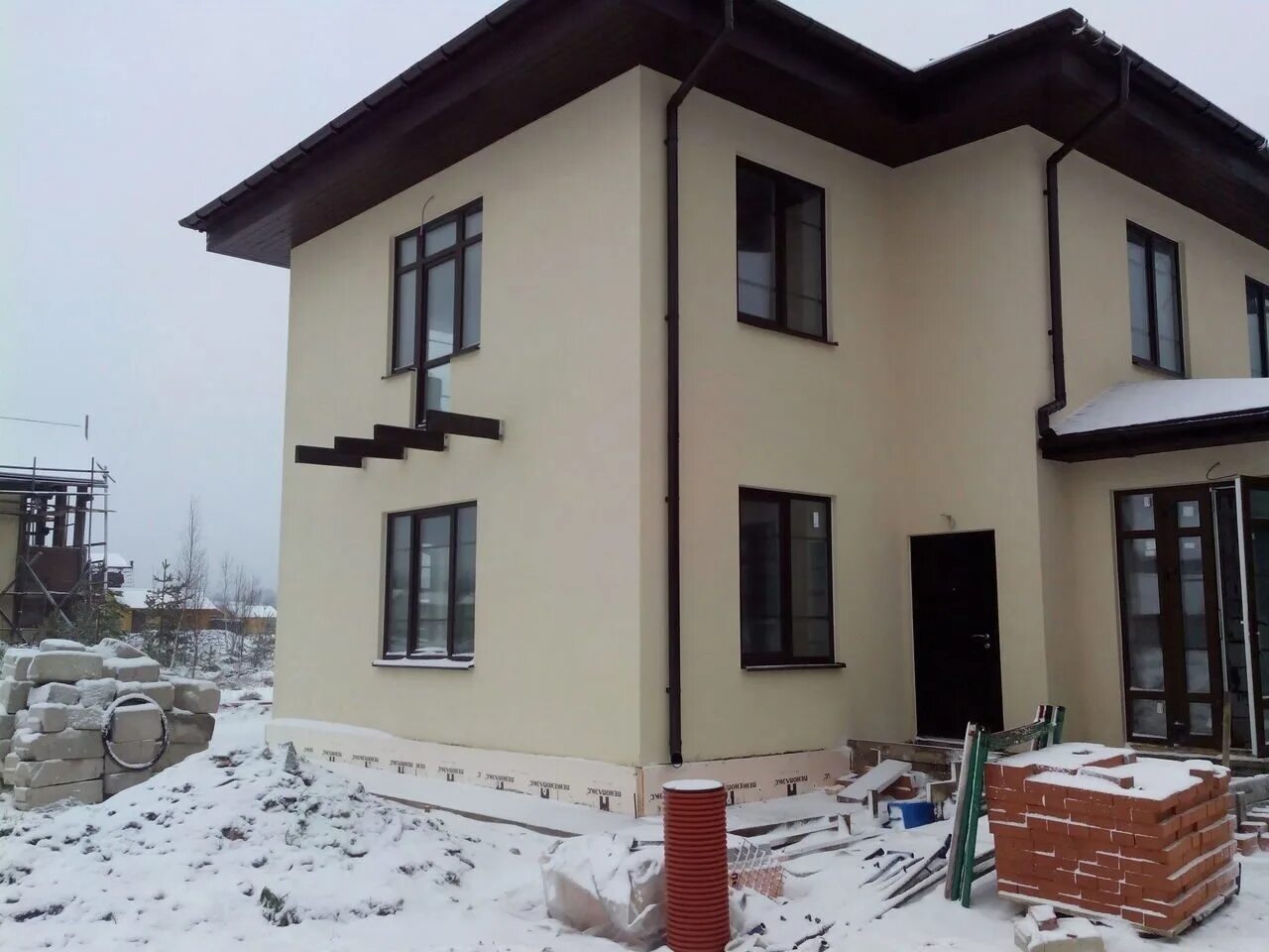 Примеры штукатурки фасада дома из газобетона RUSFASAD SOLIDING HOMES*** WILL MAKE BASHA QUARTER OR DOM TAPLEE AT 12 GPADUCOB 