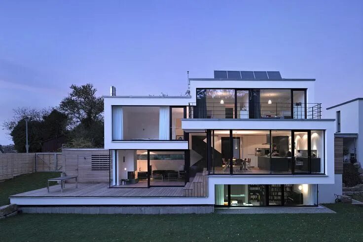 Примеры современных домов Modern White House in Aalen, Germany