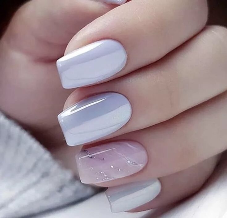 Примеры светлого маникюра Pin by Рина on Маникюр Pretty nails, Simple nails, Nail art