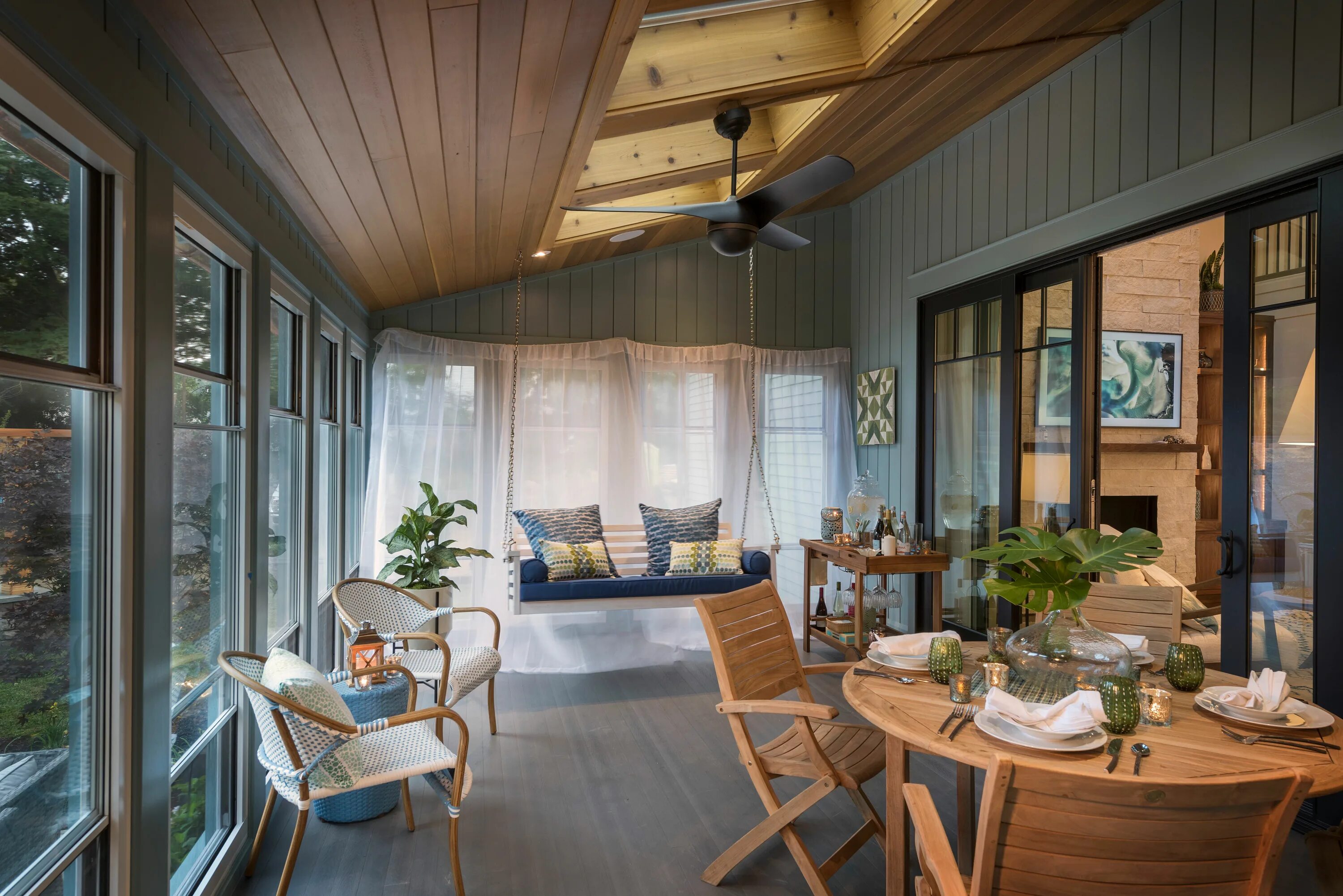 Примеры веранд в частном доме Cedar lined accent ceiling perfectly compliments this sunroom in rhode island. F