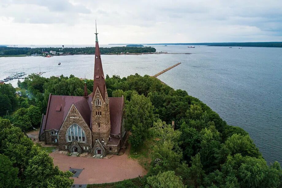 Приморск спб фото Строящийся порт под Приморском вызывает массу вопросов у экологов и местных жите