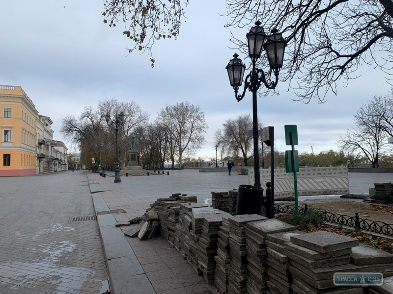 Приморский бульвар фото Ремонт Приморского бульвара начался в Одессе. Видео