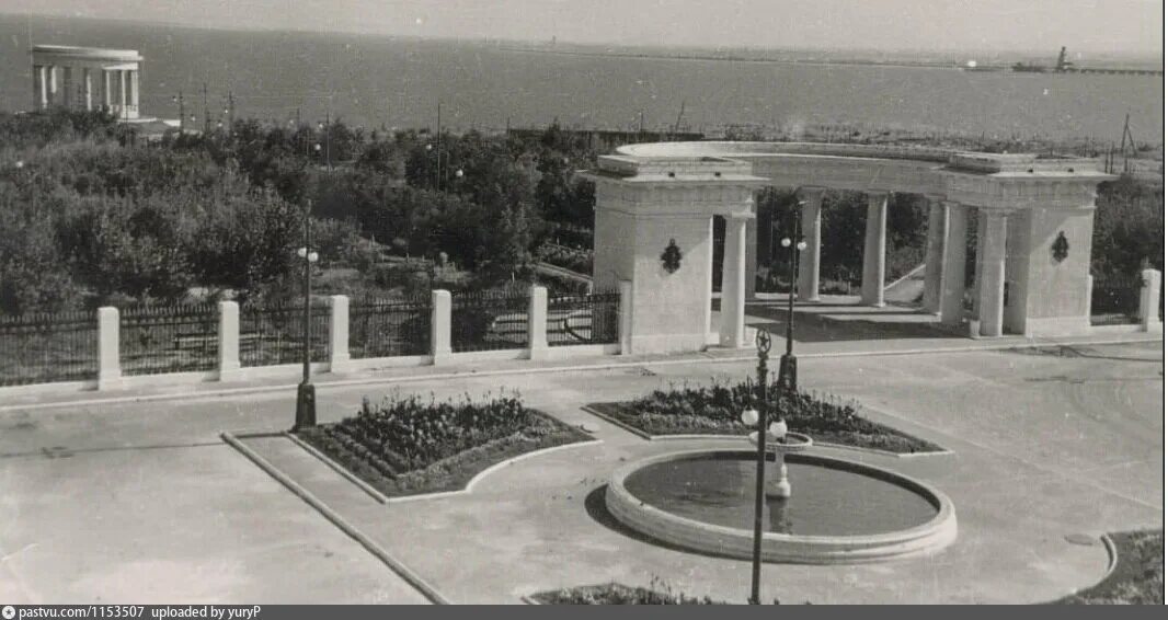 Приморский парк цимлянск фото Вид на Приморский парк Цимлянска - Retro photos