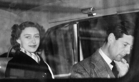 Принцесса маргарет и питер фото Queen Princess Margaret was forbidden to marry Peter Townsend because he was div