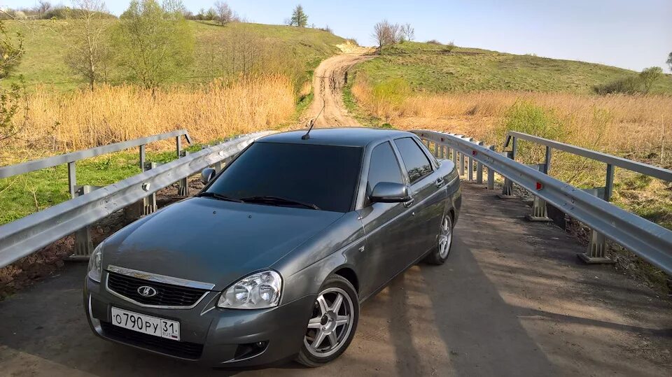 Приора фото серое Минифотосет. - Lada Приора седан, 1,6 л, 2012 года фотография DRIVE2