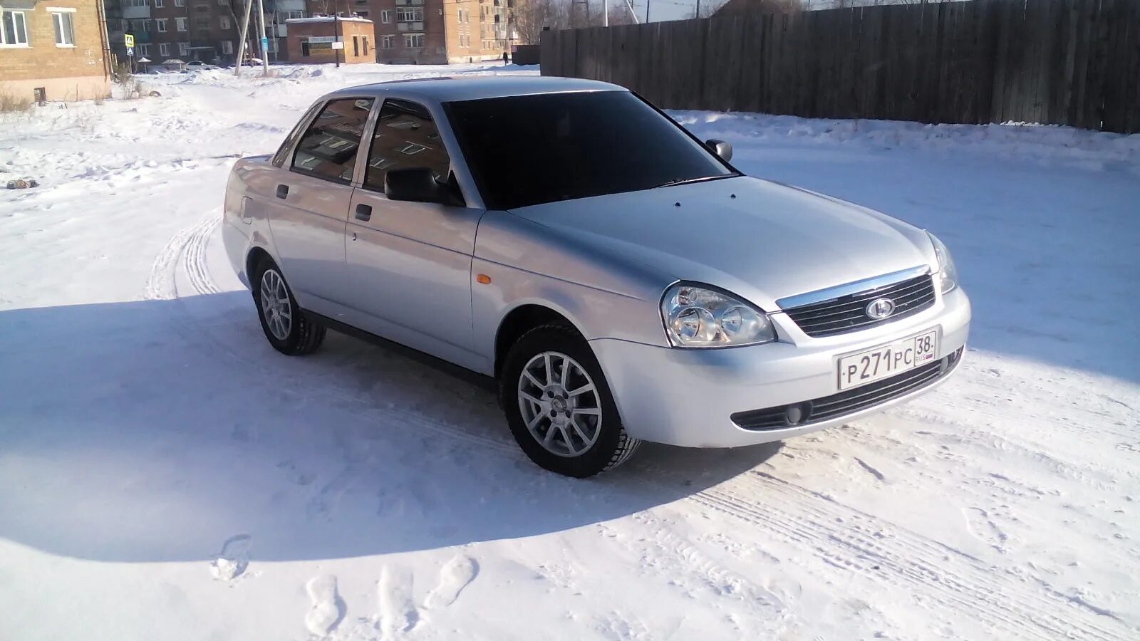 Приора снежная королева фото Lada Приора седан 1.6 бензиновый 2007 Снежная королева на DRIVE2