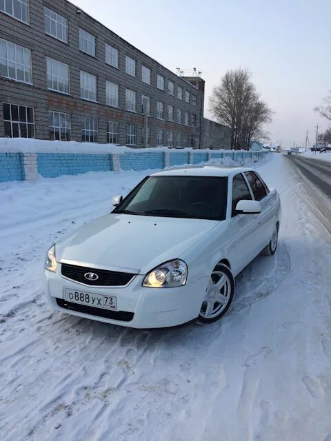 Приора зимой фото Немного зимних фото - Lada Приора седан, 1,6 л, 2016 года фотография DRIVE2