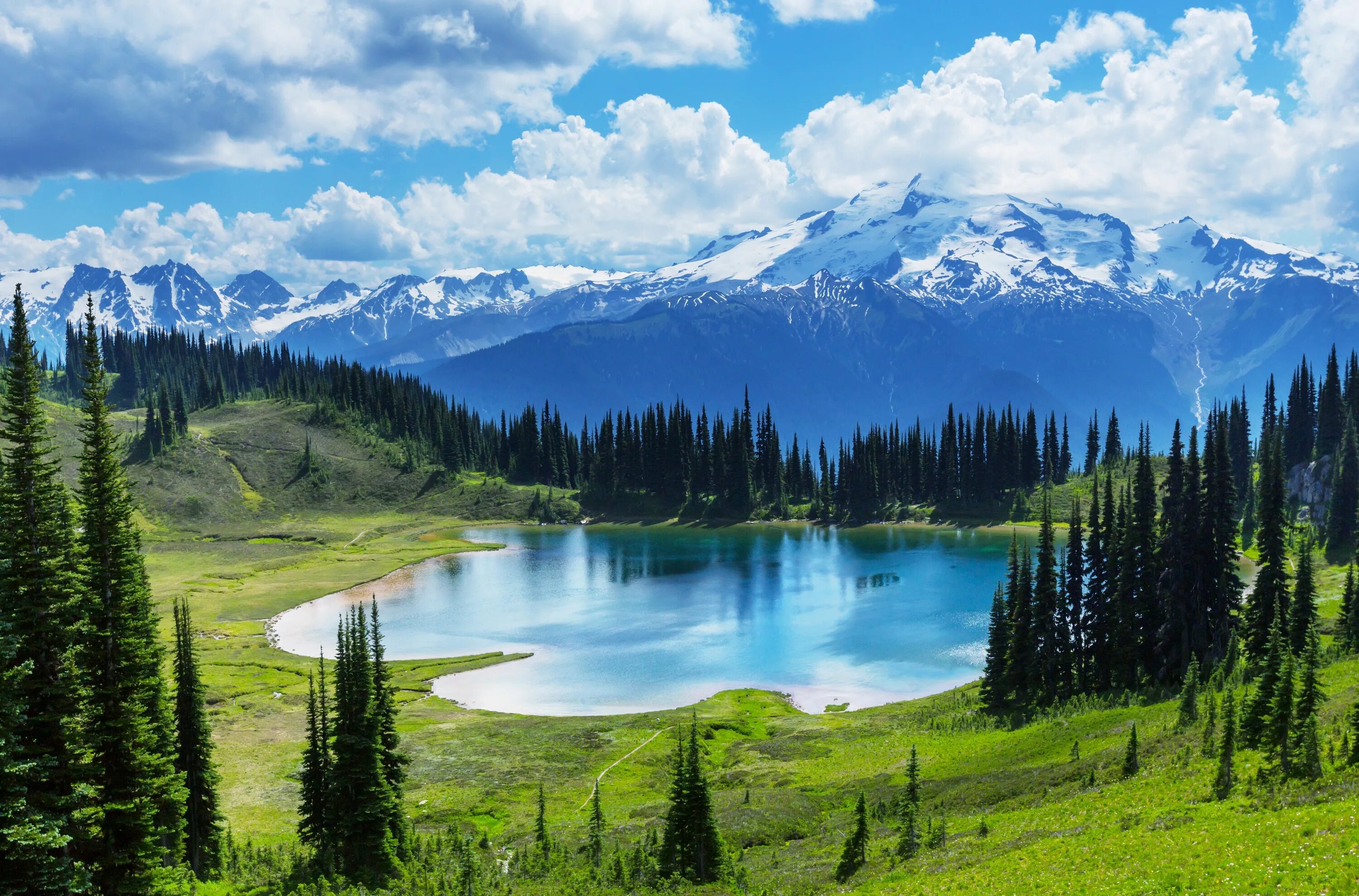 Природа 2 фото Beautiful mountains. The mountains. Picture on the desktop. Красивые горы. Горы.