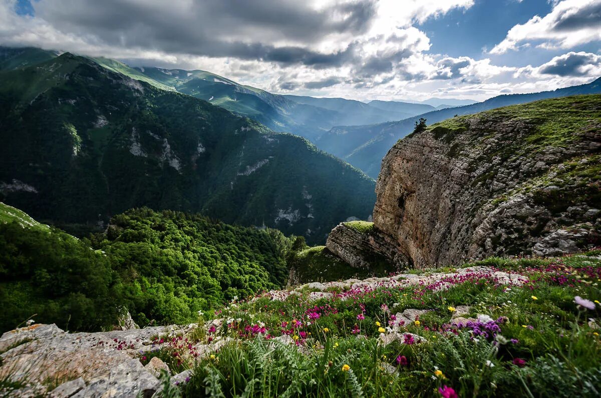 Природа адыгеи фото самые красивые места Фитнес тур в Лагонаки - отдых по цене от 14 900 ₽ - YouTravel.Me