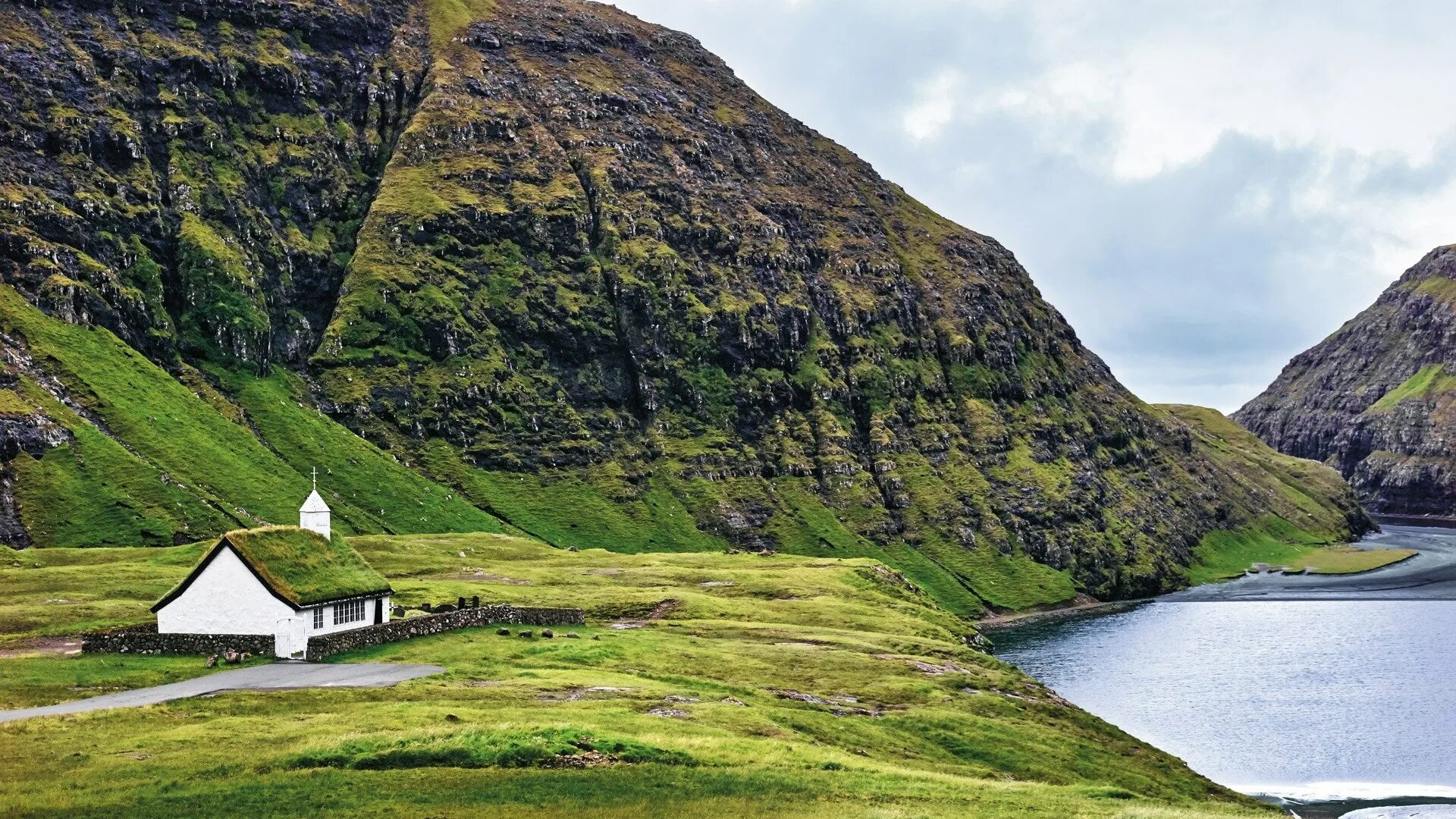 Природа дании фото Faroe Islands holidays & travel guide Denmark CN Traveller