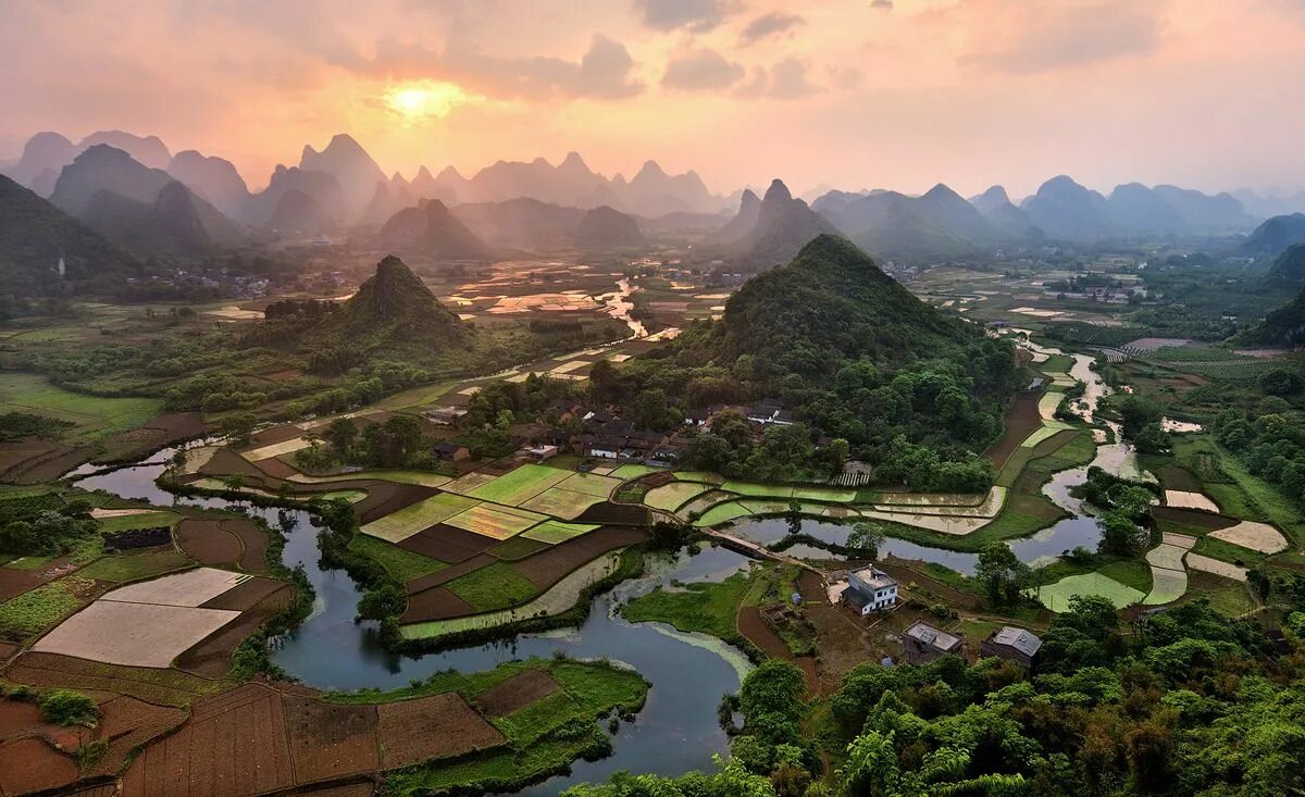 Природа китая фото самые It's a beautiful world - Longshen Rice Terraces in Guilin, China (by Jasper... Y