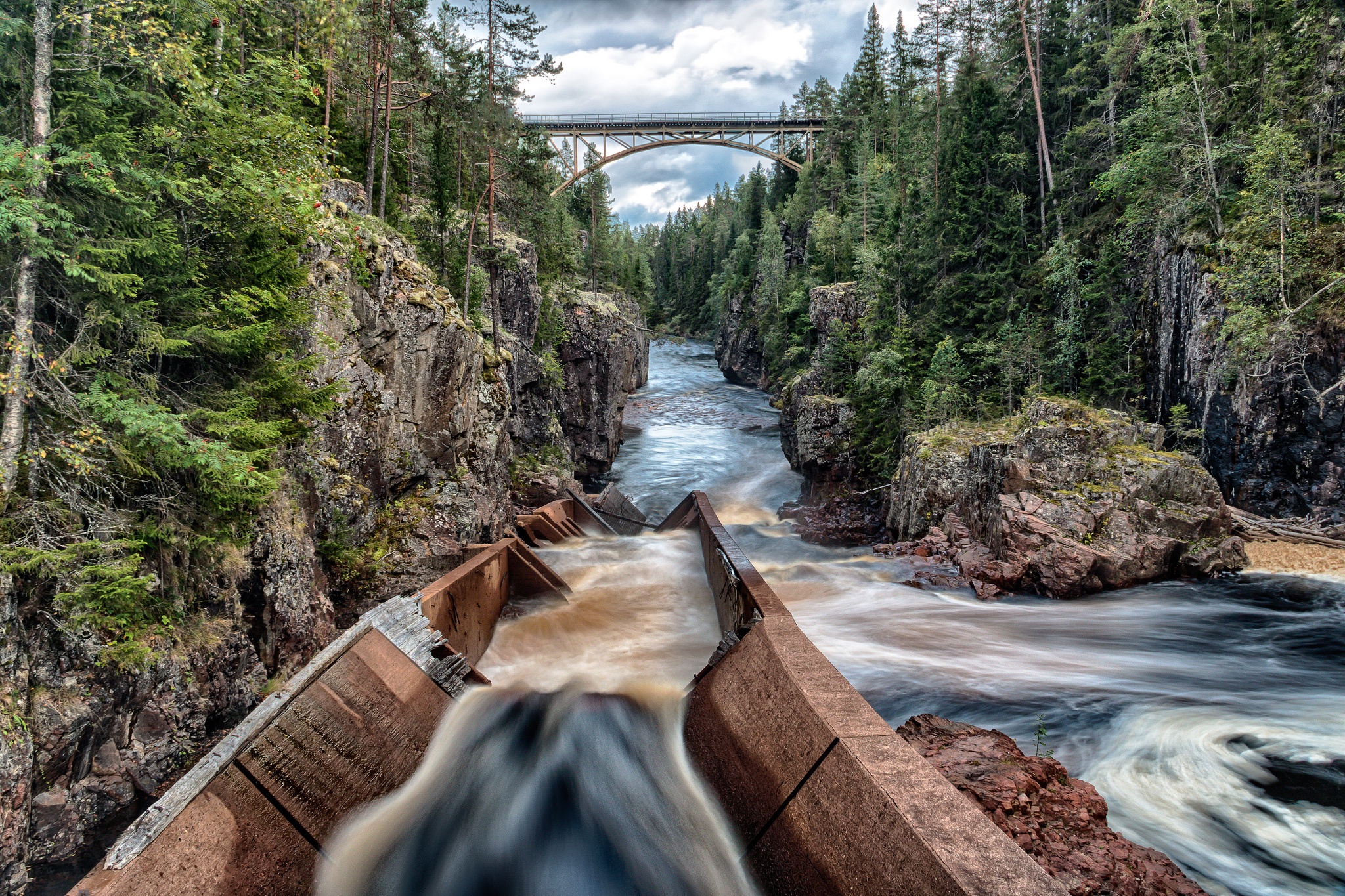 Природа мост фото Wallpaper : river, trees, long exposure, bridge, nature 2048x1365 - WallpaperMan