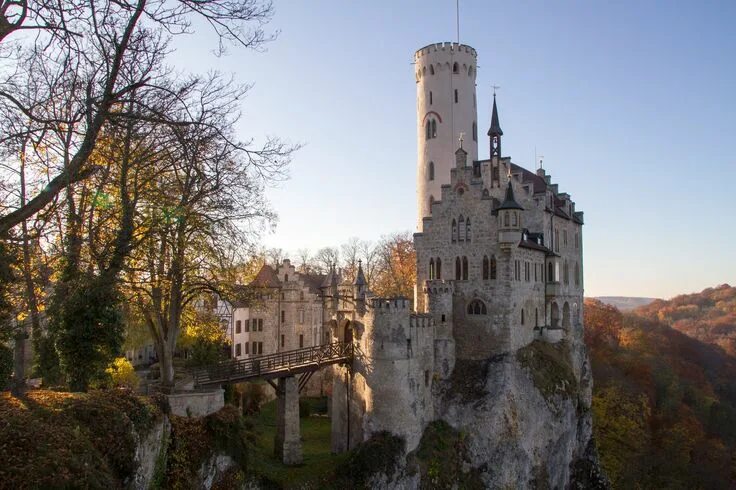 Природа замок фото 11.Schross Liechtenstein Castle, Liechtenstein, Calender