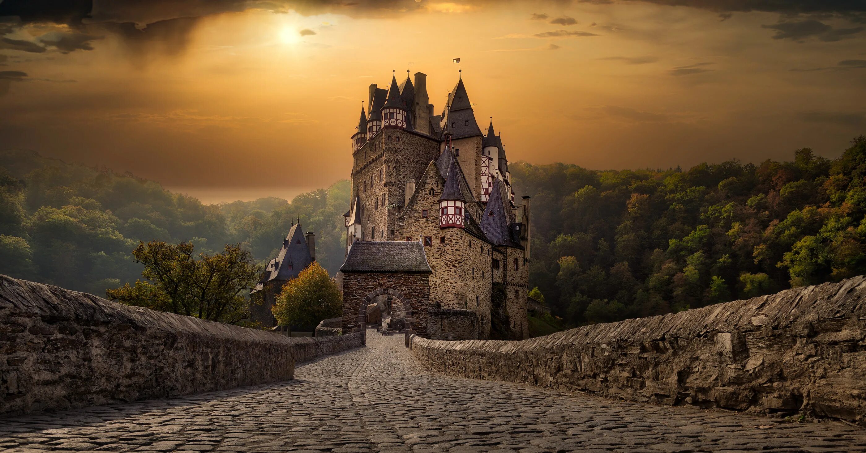 Природа замок фото Burg Eltz (1) Images :: Behance