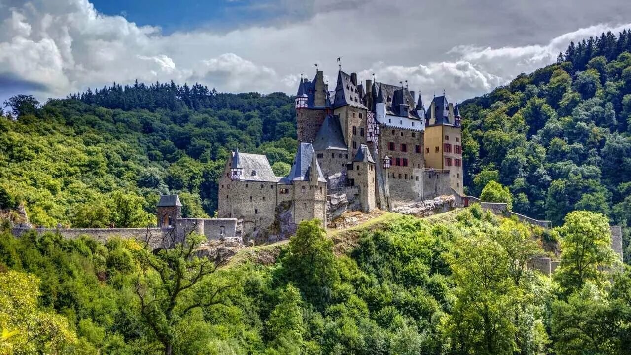 Природа замок фото Картина на холсте 60x110 LinxOne "Eltz Castle Германия гора" интерьерная для дом