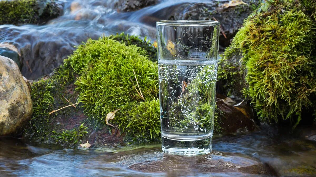 Природная вода фото Врач предупредила об опасности лечебной минеральной воды: Яндекс.Новости