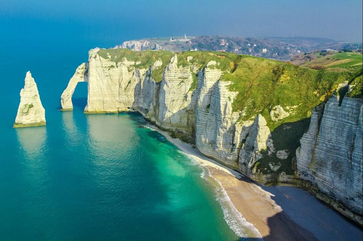 Природные достопримечательности франции фото и описание Étretat Hotels: 255 Cheap Étretat Hotel Deals, France