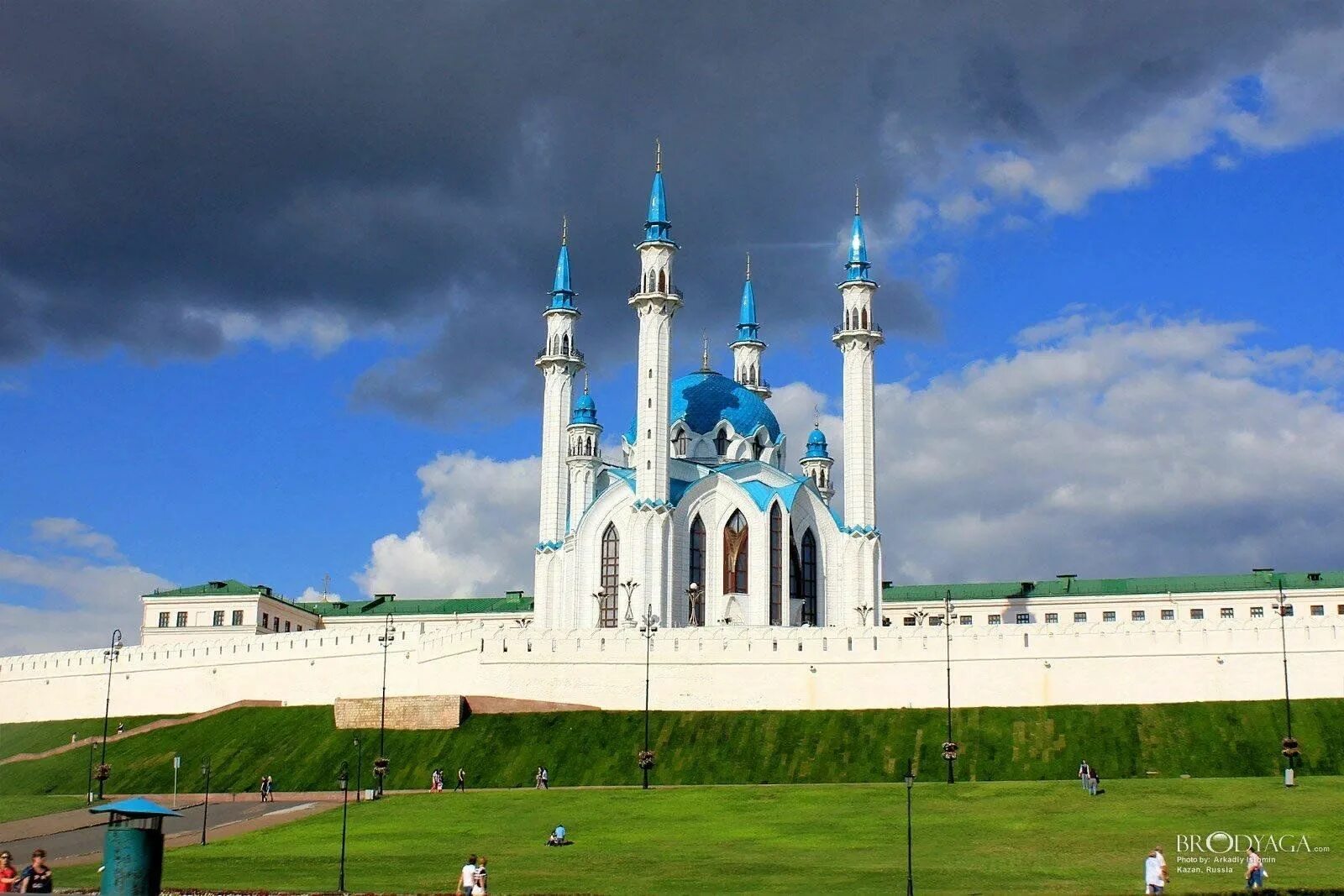 Природные достопримечательности казани фото с названиями Город чудный, древний - моя Казань" - фотовыставка ко Дню Республики Татарстан 2