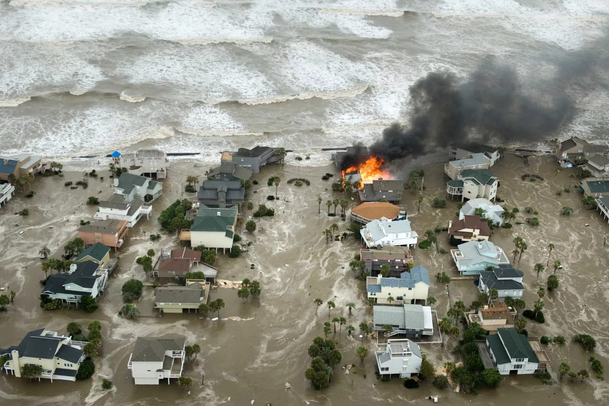 Природные катастрофы фото Photos: The worst hurricanes in Texas history - Houston Chronicle