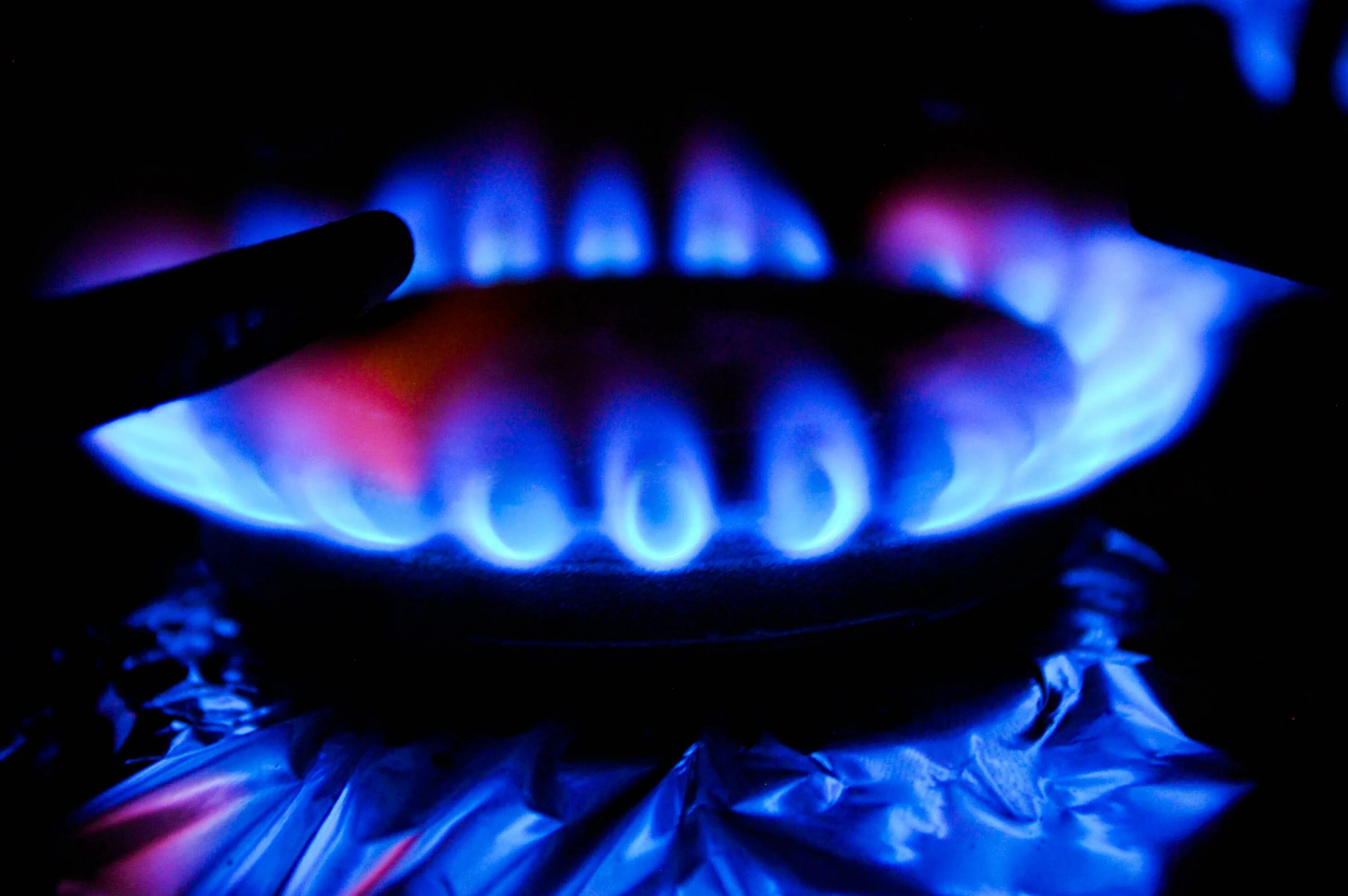 Природный газ фото Gas price surges to a record high in Europe on supply concerns