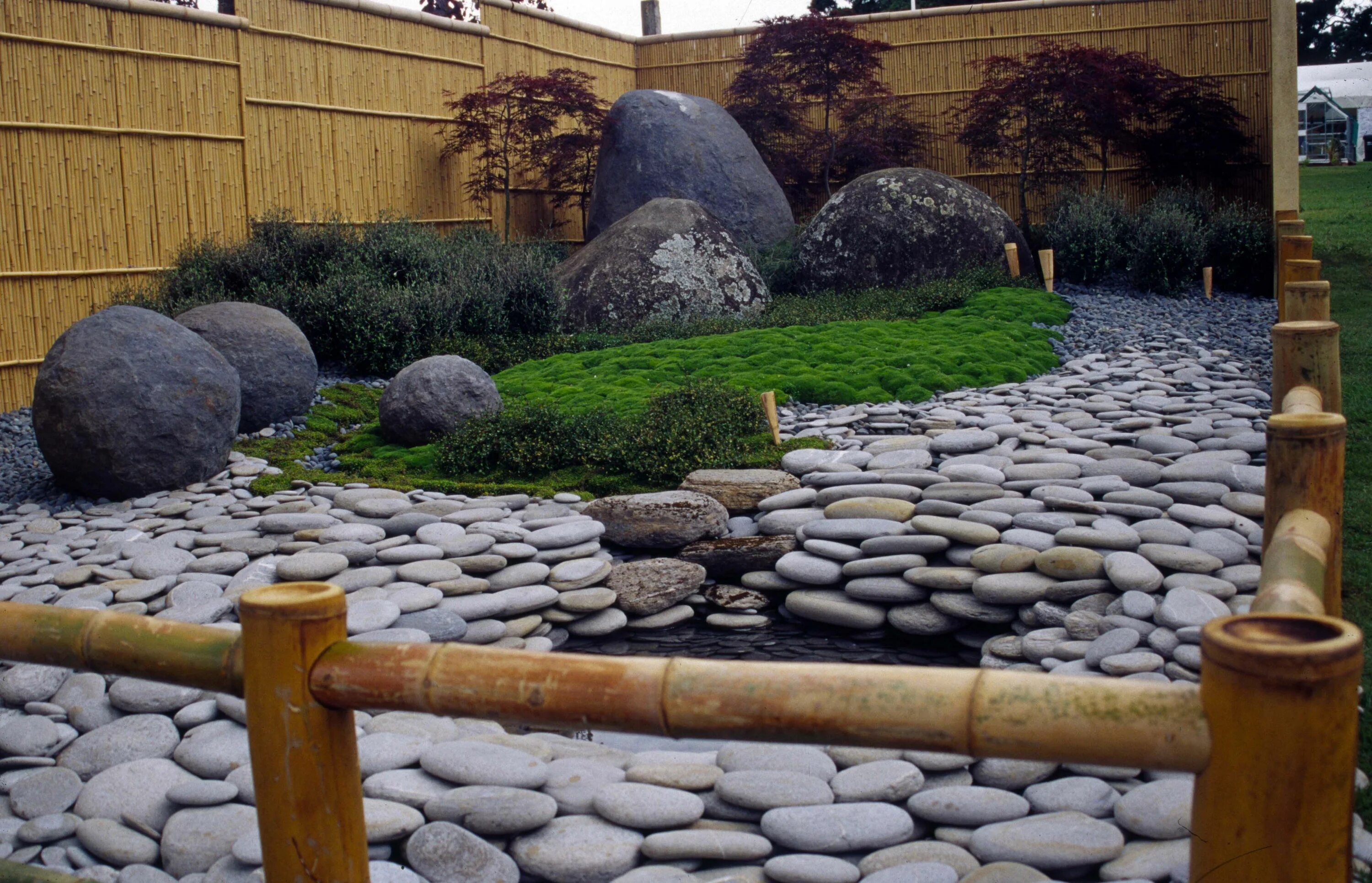 Природный камень для ландшафтного дизайна Landscaping Pebbles and Rocks Pebble Stones Kiesgarten, Gartengestaltung, Bambus